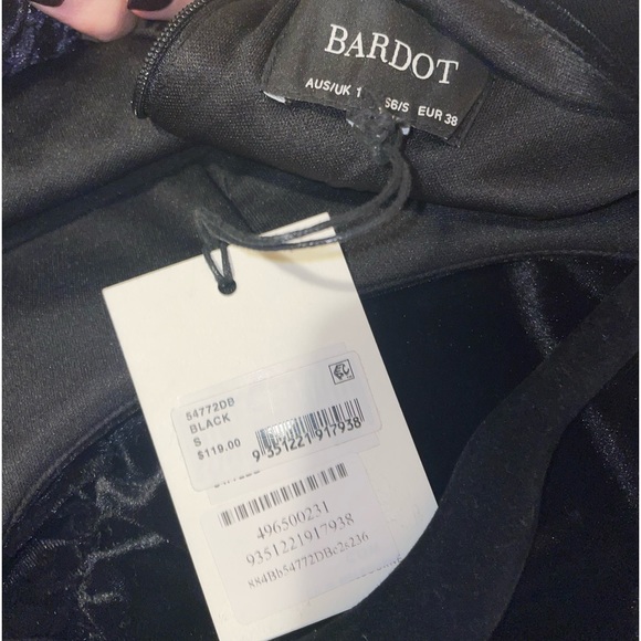 Bardot Velvet Ruched Party Dress - Picture 4 of 5